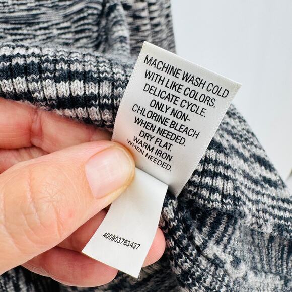 Y2K Apt. 9 Petite Medium Black Gray Babydoll Knit Top Long Sleeve Fall Layering - Picture 4 of 6